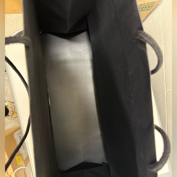 CHANEL Classic Black Gift Bag - Picture 3 of 4